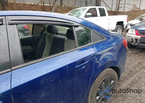 2013 Chevrolet Cruze Ls Auto z USA, uszkodzony, nr VIN 1G1PA5SG4D7280840